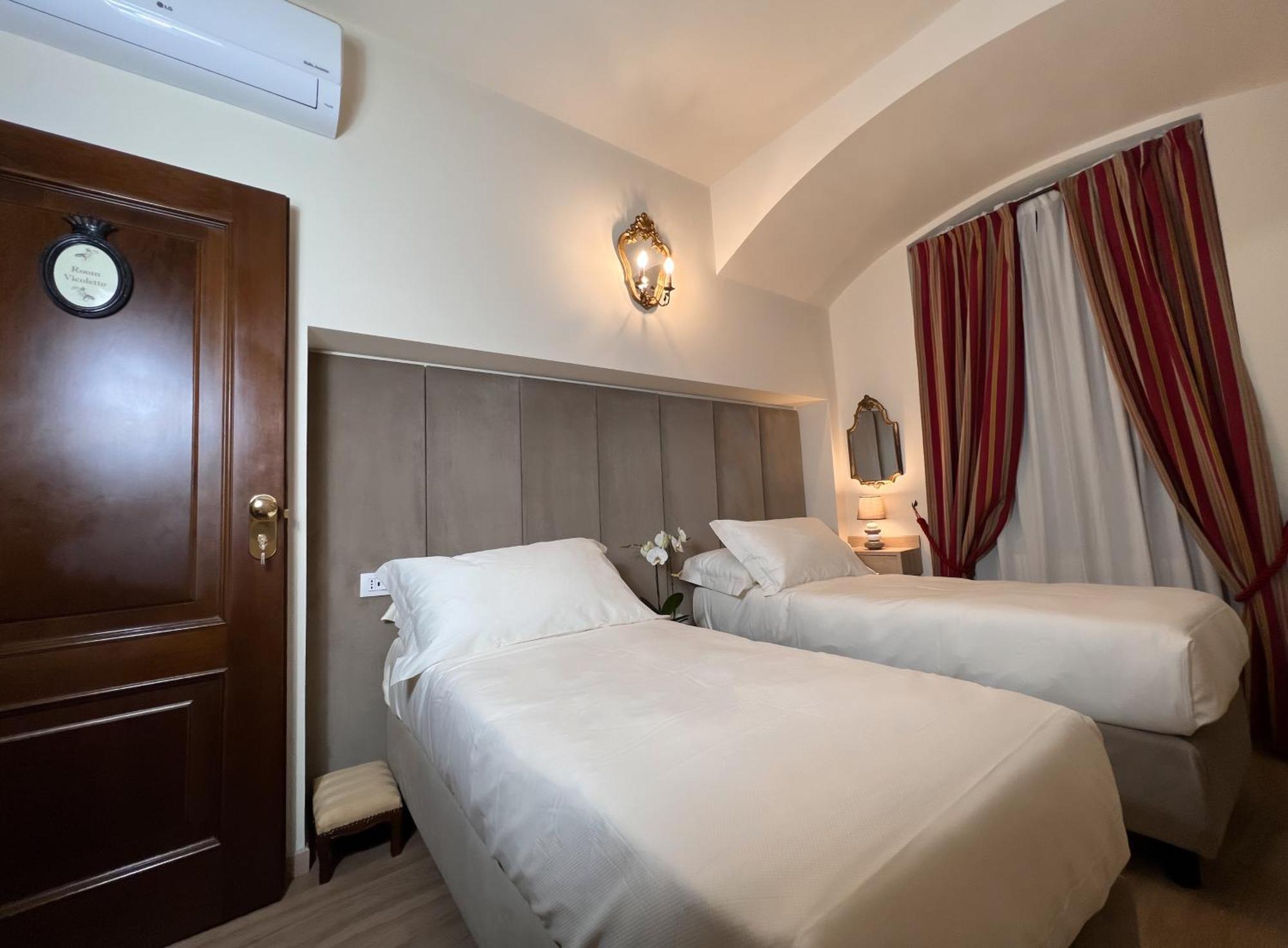 Hotel Dimora Conte Cavour Vercelli Exterior foto